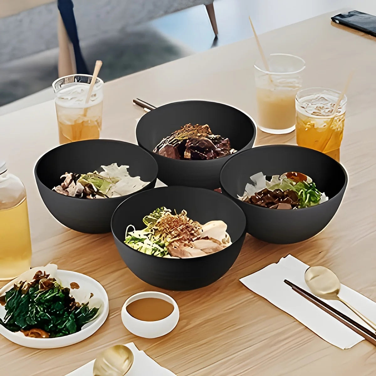 16 32pcs Tableware Set Plates Bowls Cups Kitchen Camping Picnic Party