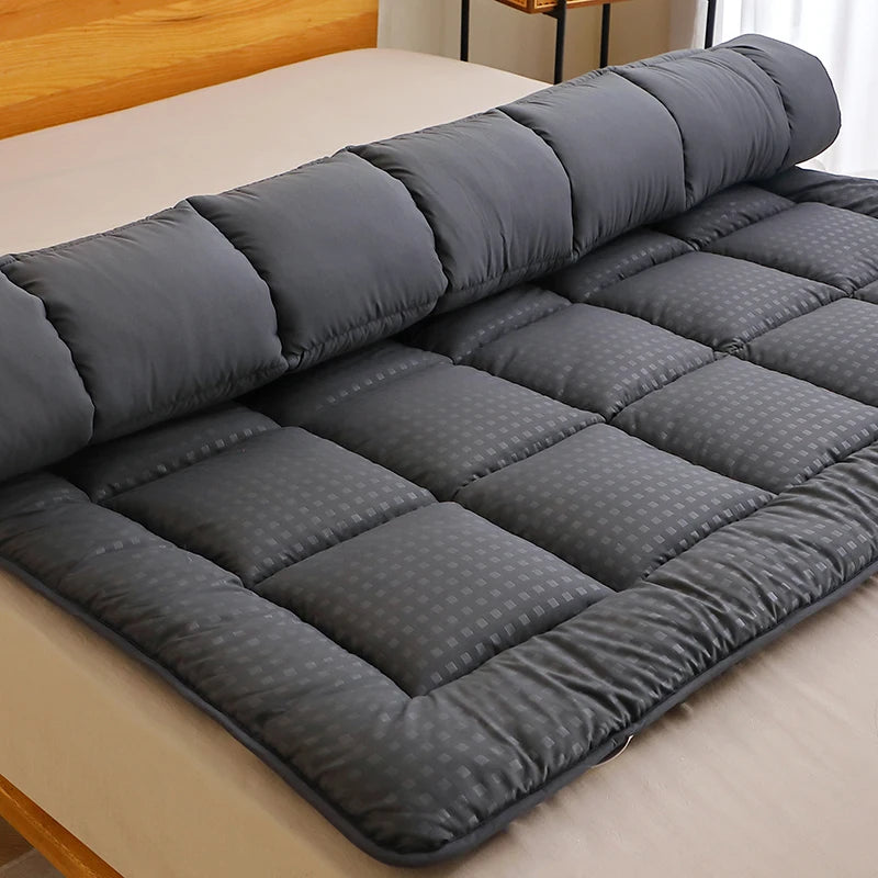 Ljustra Thin Quilted Mattress Pad Twin Full Queen King Dark Grey