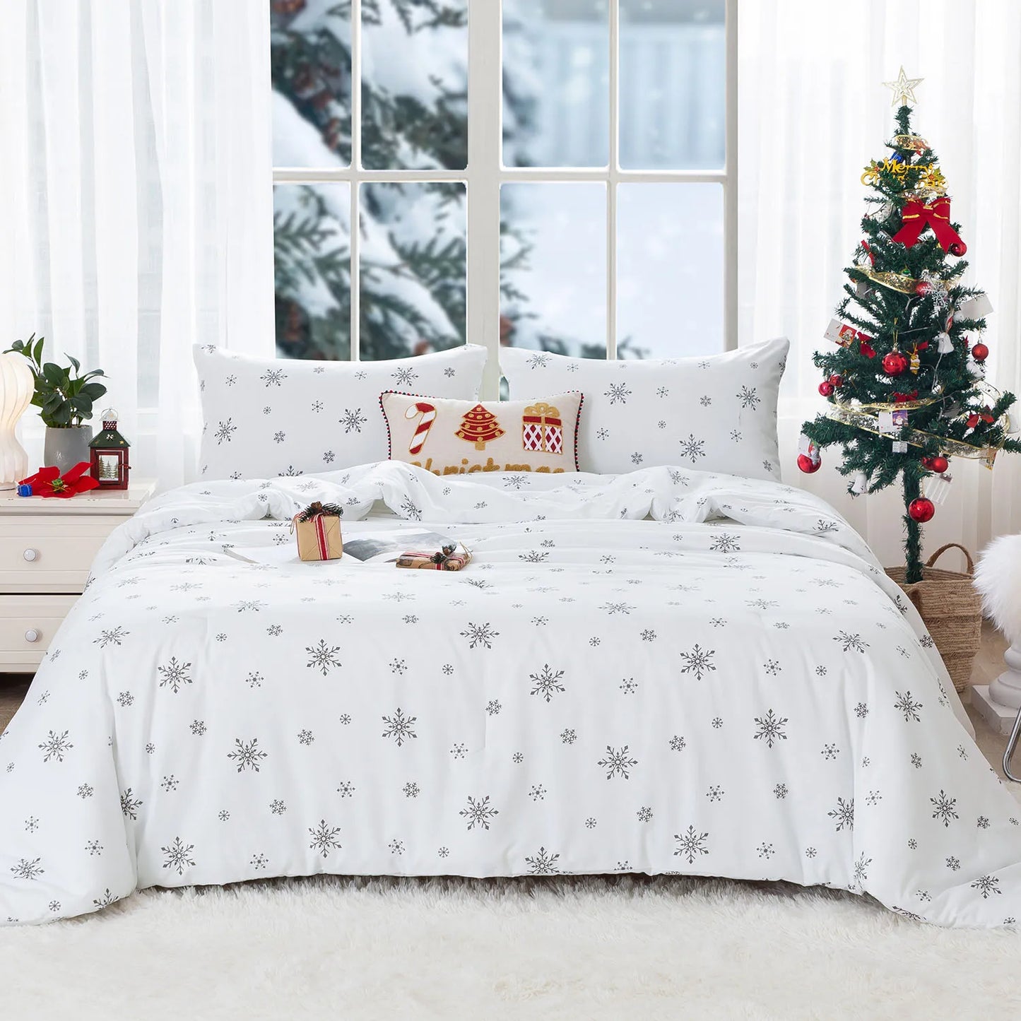 Soft PolyCotton Queen Comforter Christmas Reindeer Bedding Set