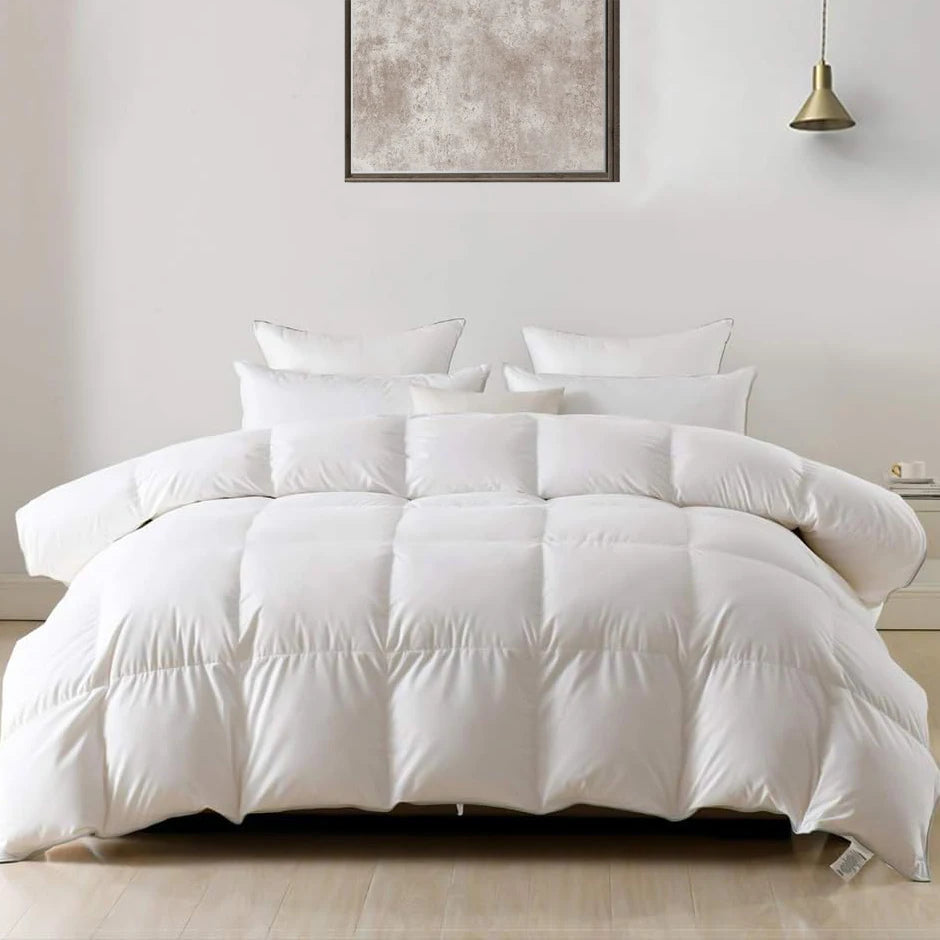 Luxurious Quilted Comforter Duvet Insert Soft Warm Polyester Down Alternative