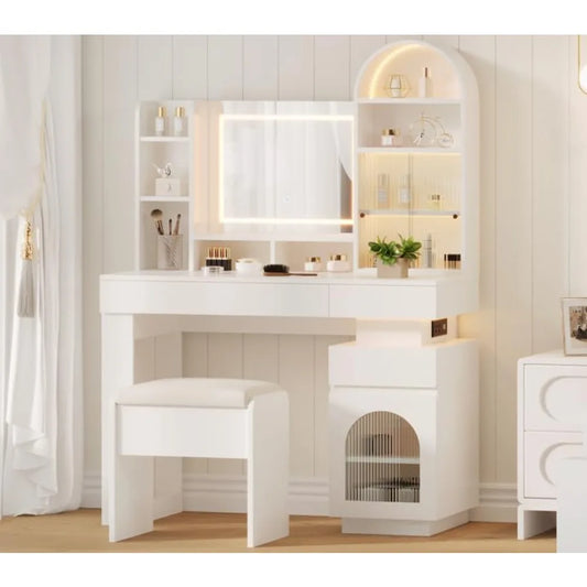 Vanity Desk with Lighted Mirror and Storage Drawers for Makeup