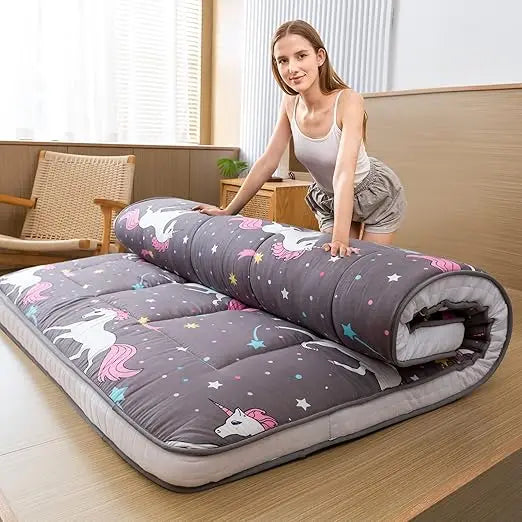 Ljustra Black Moon and Star Futon Mattress Japanese Floor Mattress King