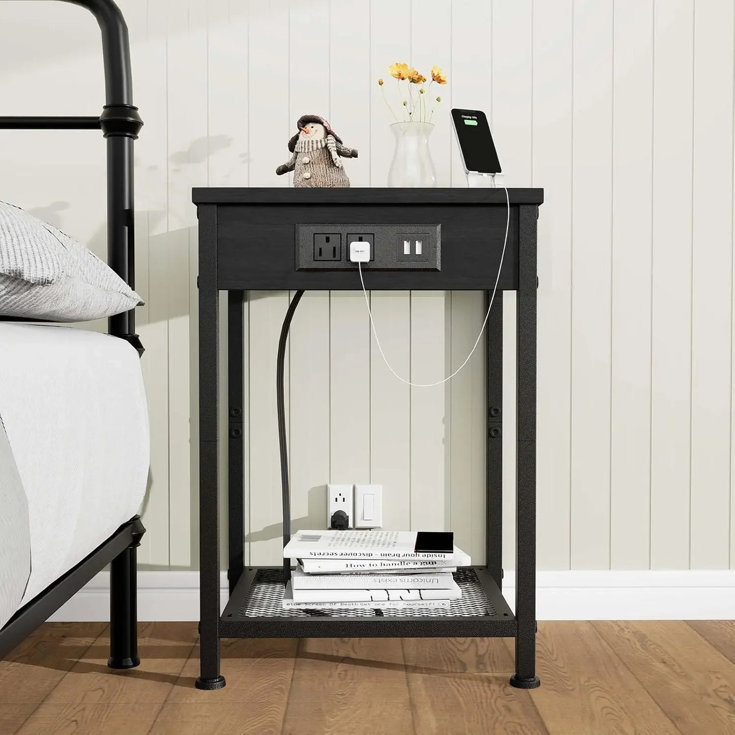 Nightstands Set of 2 with Charging Station USB Ports Bedside Table