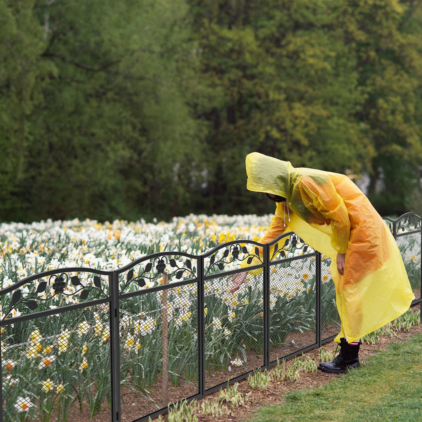 5 Panel Decorative Garden Fence Outdoor Dog Animal Barrier Metal