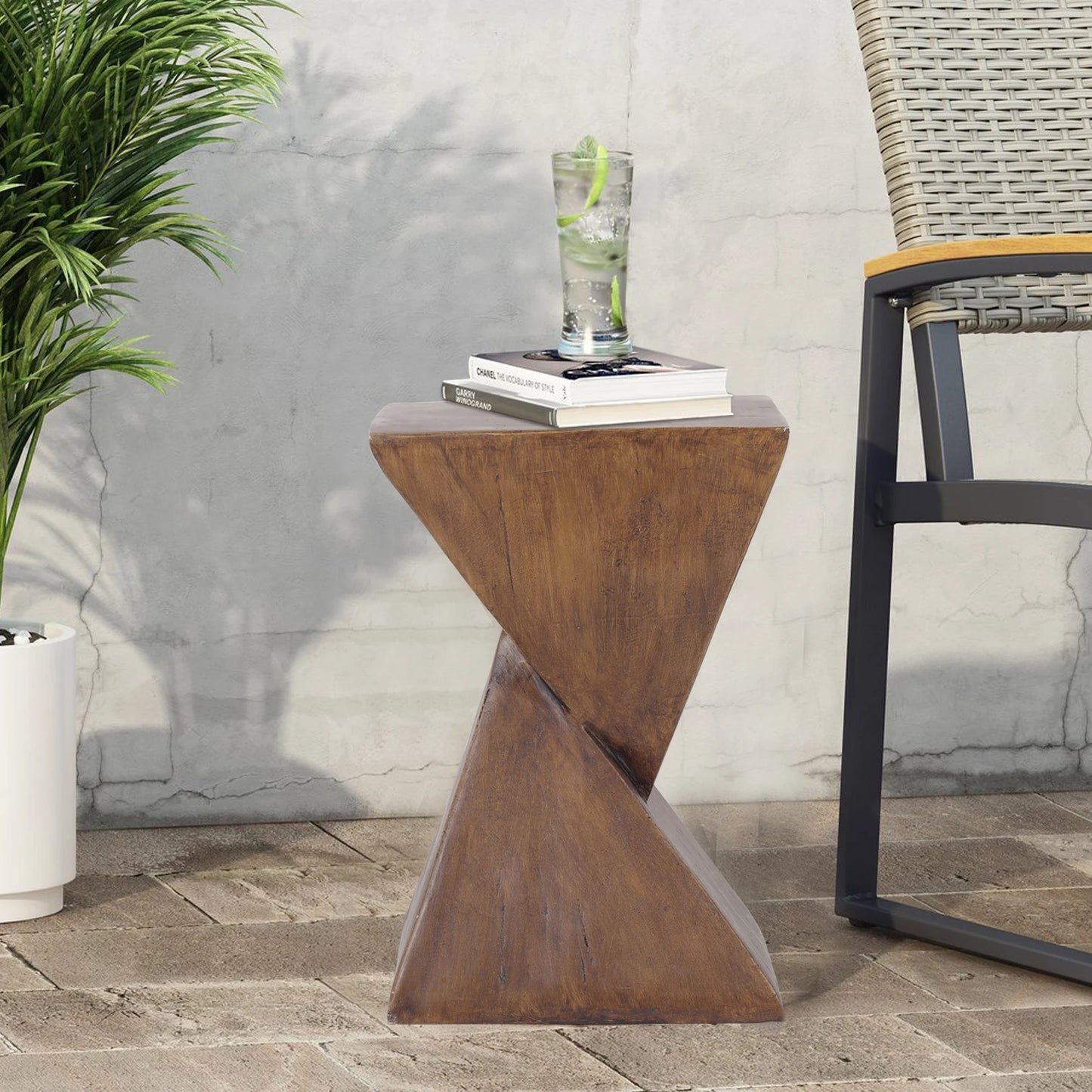 Lightweight Concrete Accent Table Modern Side Table Indoor Outdoor